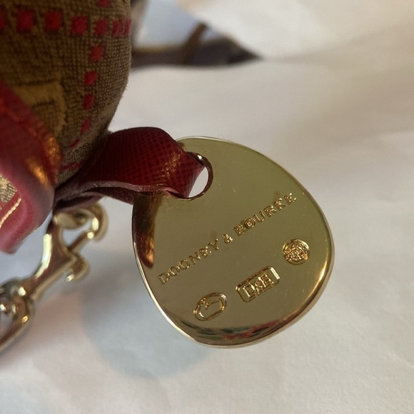 Dooney and Bourke Wristlet Wallet Pouch - Picture 4 of 10